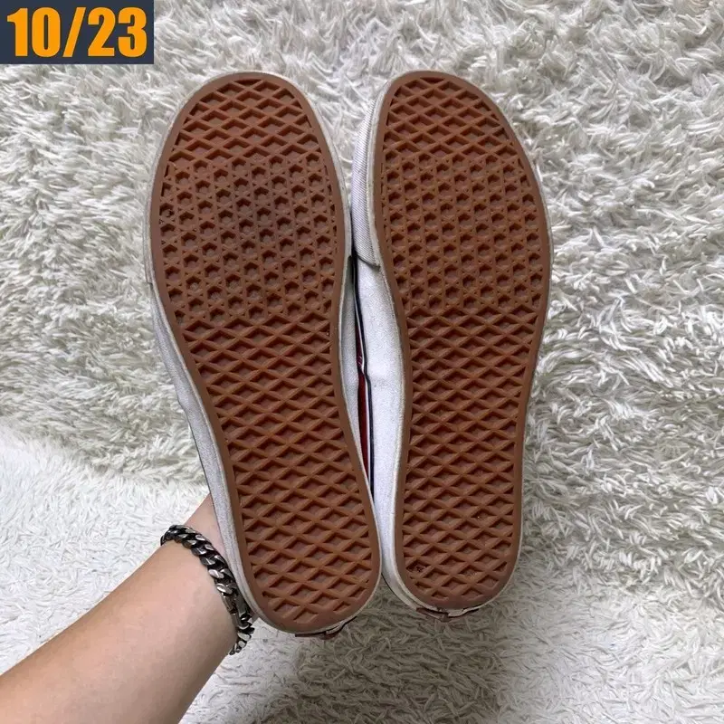 thumbnail-7
